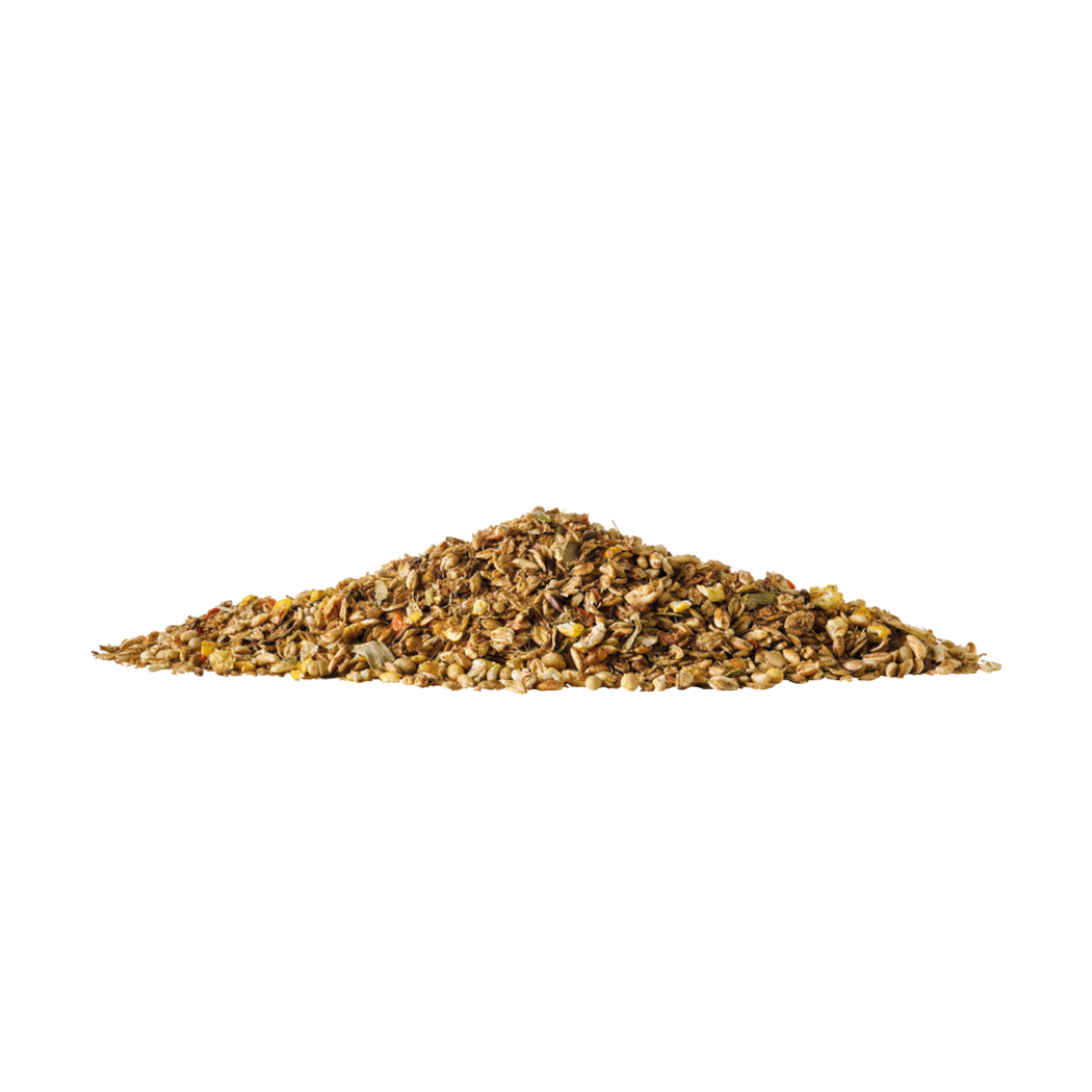 Cavalor MASH & MIX horse feed blend of flaked cereals and bran in a pile, ideal for nutrition.