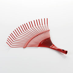 مشط فولاذي بمقبض خشبي