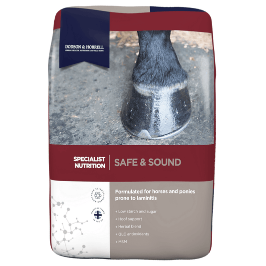 SAFE AND SOUND-D&H UK | Daily Fibre Horse Feed by Dodson & Horrell designed for horses & ponies with hoof support.