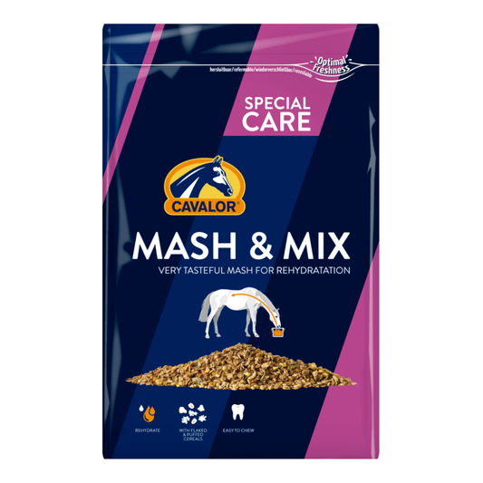 Cavalor MASH & MIX premium rehydratable mash feed for horses with fresh ingredients.