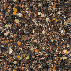 Close-up of natural ingredients in PUR.SENIOR horse feed, showcasing a grain-free blend for ageing horses.